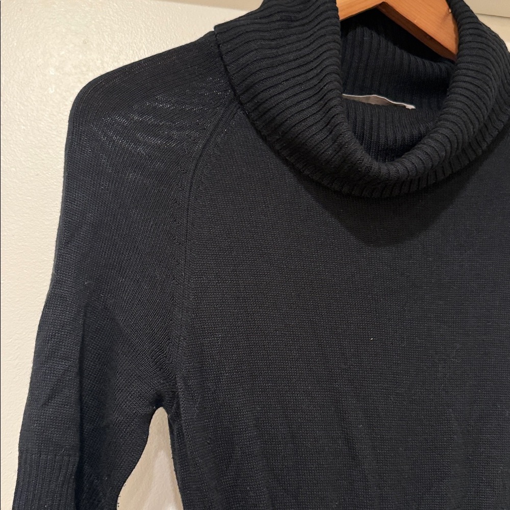 Athleta Black Short Sleeve Sweater Dress Sz S - Picture 3 of 7